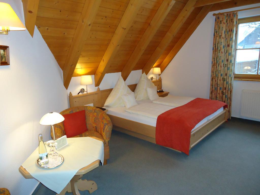 Berghotel Schiller Schonach im Schwarzwald Zewnętrze zdjęcie